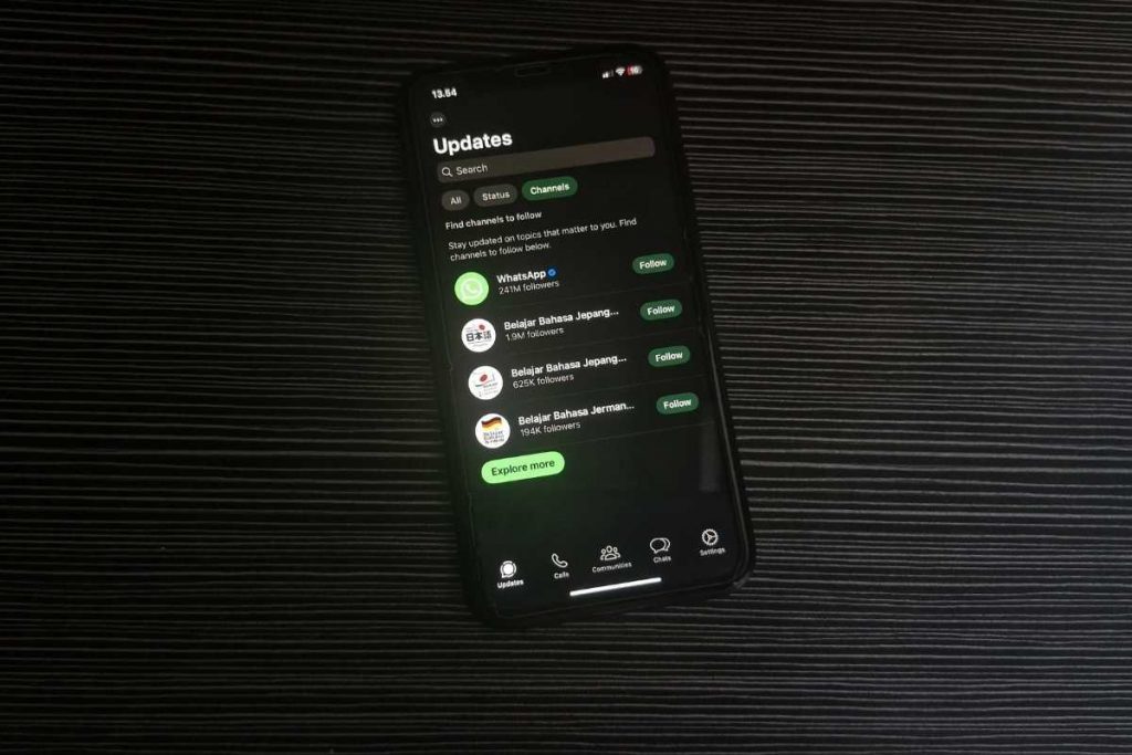 perbedaan whatsapp community dengan channel dan grup whatsapp