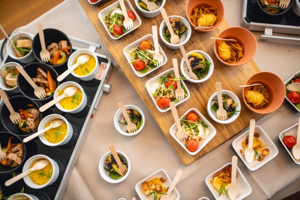 9 - 20 Contoh Kata-Kata Promosi Bisnis Makanan di WA untuk Menginspirasi Anda