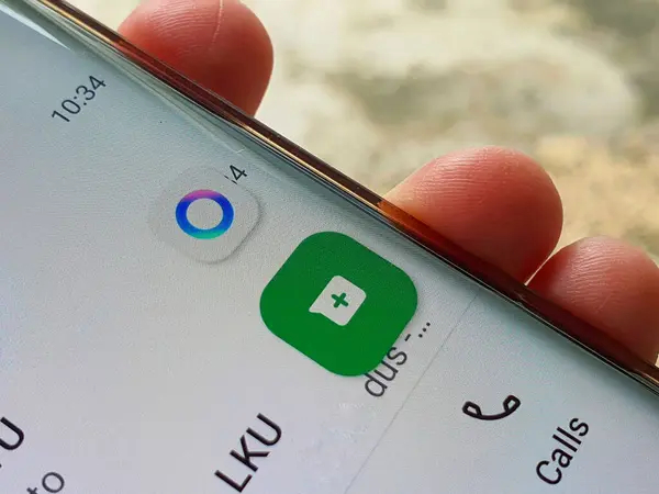 Ikon tombol Chat Baru di WhatsApp