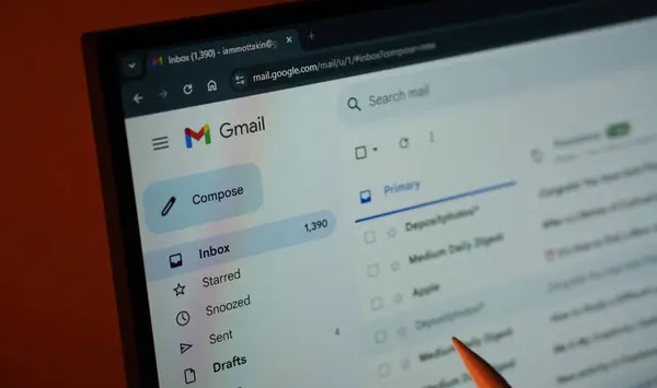 Halaman pesan masuk di Gmail