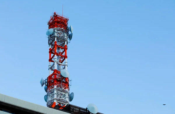 Tower pemancar